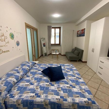 Appartement Casa Del Corso à Intra Extérieur photo