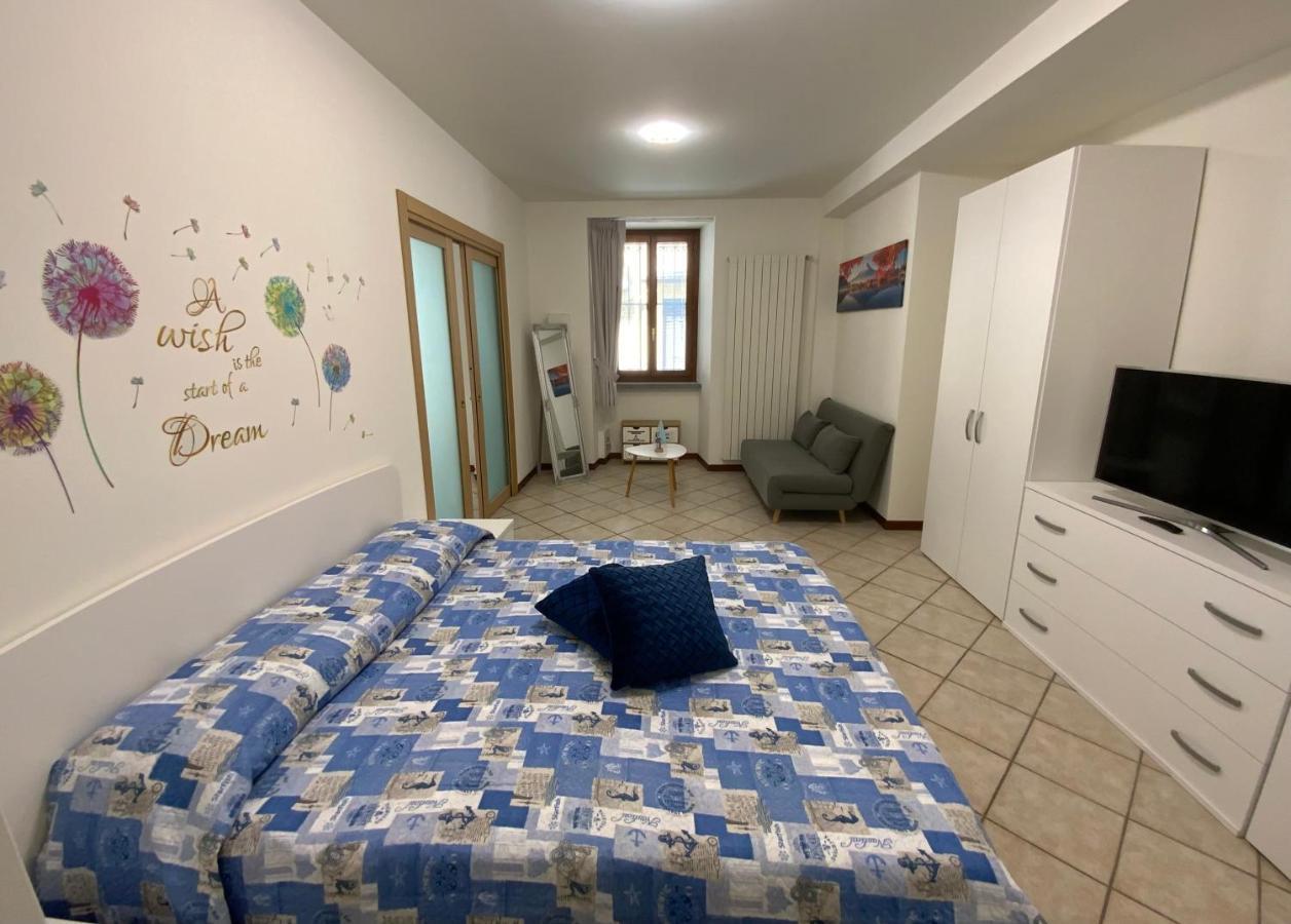 Appartement Casa Del Corso à Intra Extérieur photo